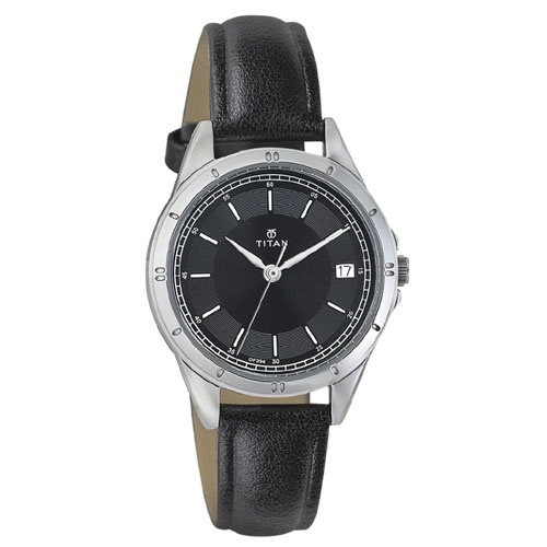 Titan  Leather Analogue Watch For Women 2556SL02
